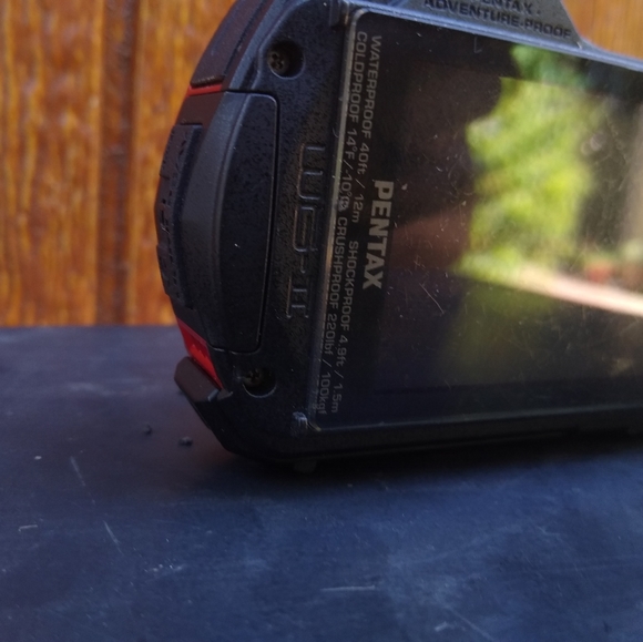 Pentax Optio WG-2 Adventure Proof Underwater Camera FOR PARTS ONLY - Picture 7 of 10